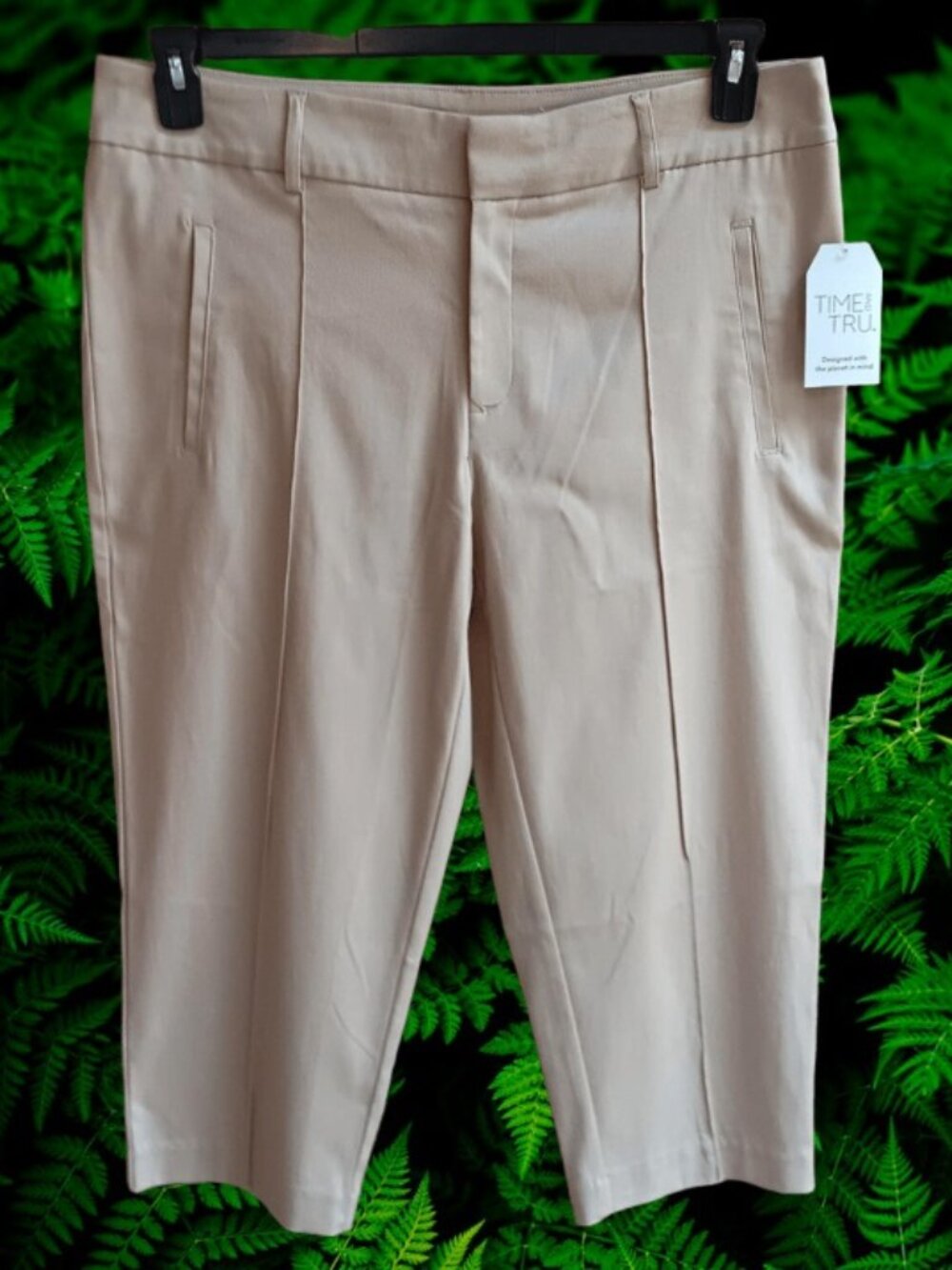 Time and Tru Womens Size 16 Dress Capri Pants Natural Tan Size 16